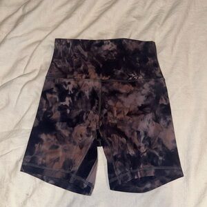 Lululemon Align High-Rise Shorts 6”